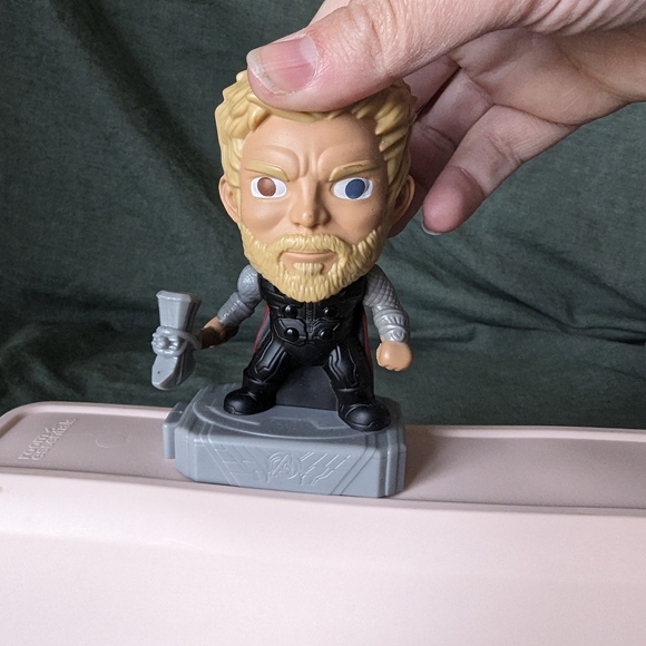 Avengers Endgame McDonald's toys 2019 Antman Thor Widow Captain Iron Man Marvel - Picture 10 of 12